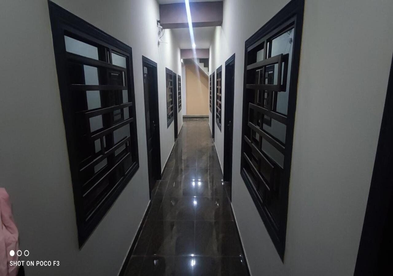 Al Qadir Residence ムルターン エクステリア 写真